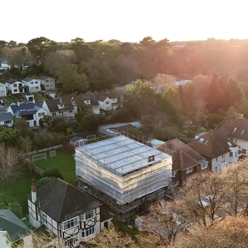 Temporary Roof Scaffold in Bournemouth erected to support a full exterior renovation project 2