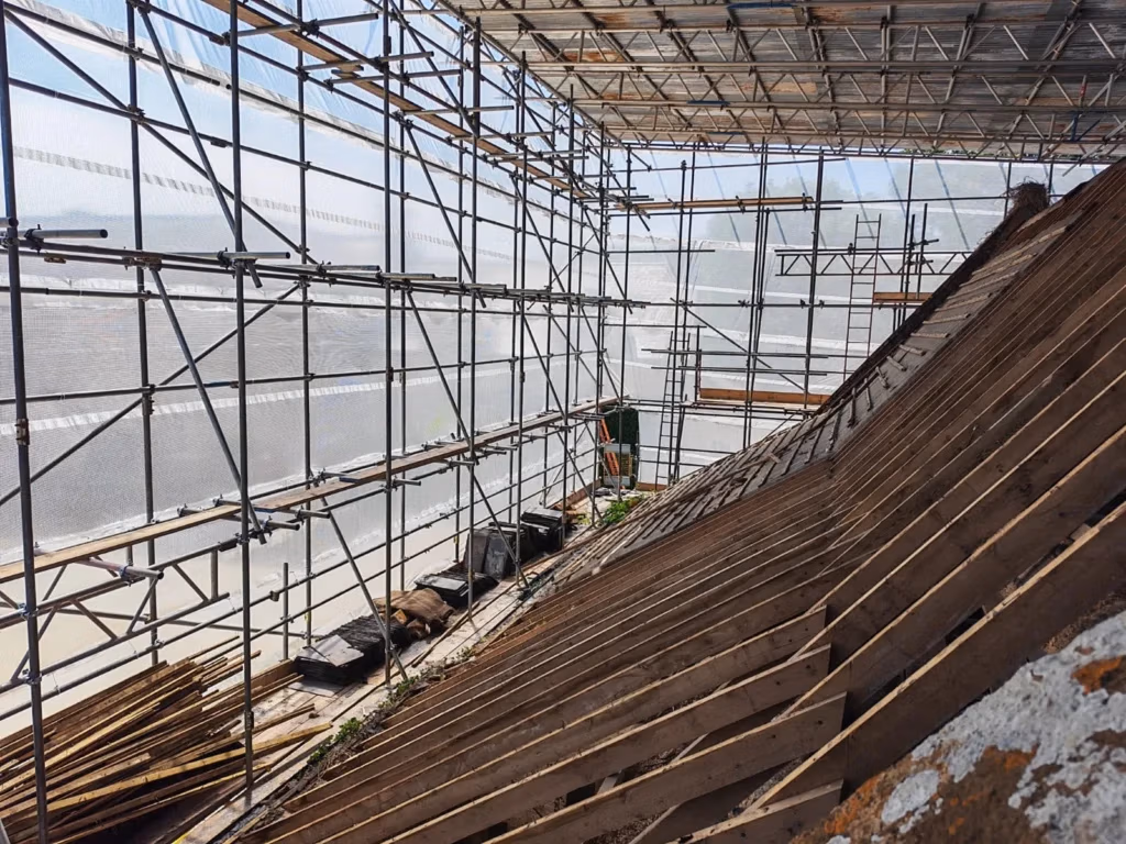 temporary-roof-scaffold-weather-protection-sherborne-dorset